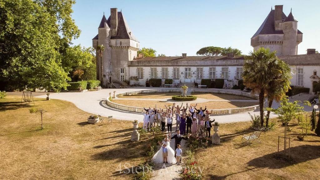 Chateau De Mornay Saint-Pierre-de-l'Isle ภายนอก รูปภาพ